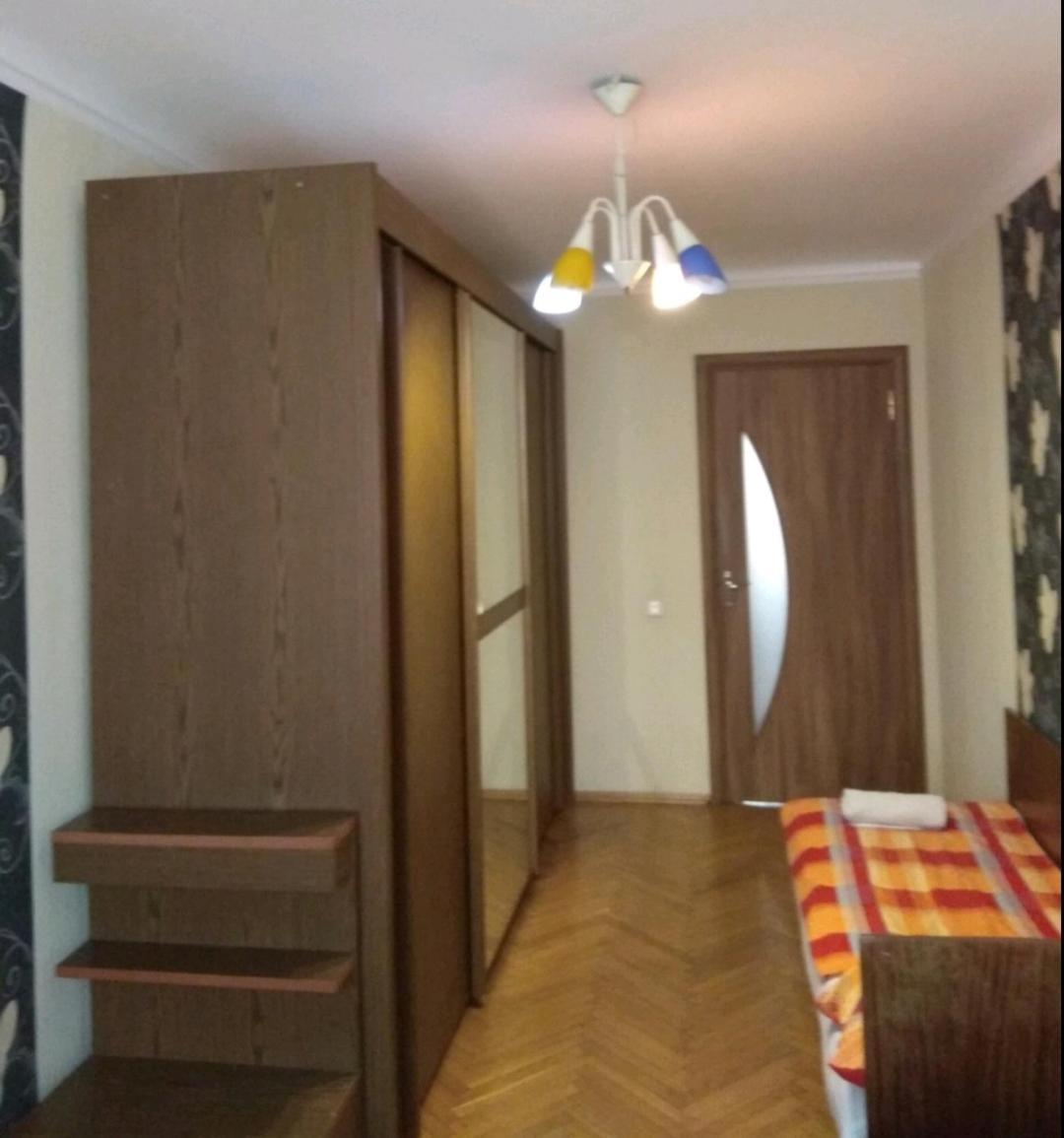 3- Х Комнатная Квартира В Центре Rivne Kültér fotó